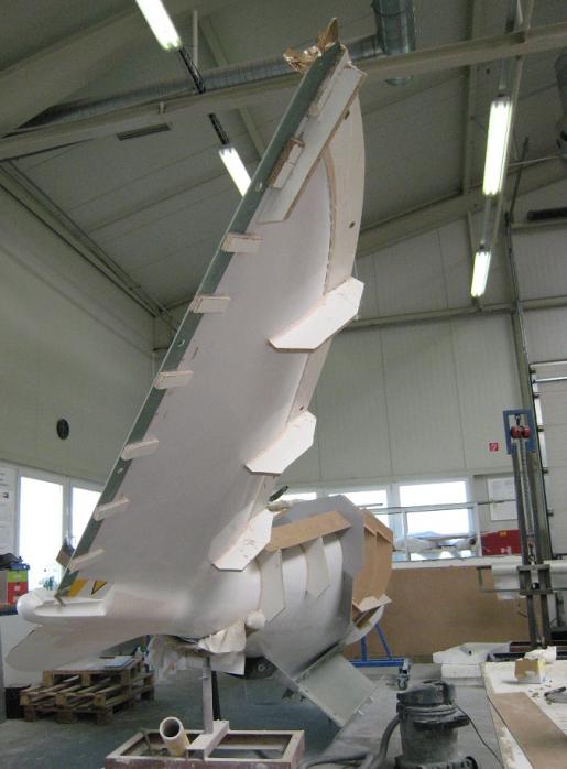 děličky trupu - fuselage mold joints