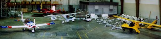 Sun'n Fun 1999 hangar - Griffon, Skyboy, Eurostar and Sova