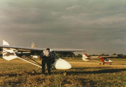 Gryf club with two aircraft at Holíč airshow 1997